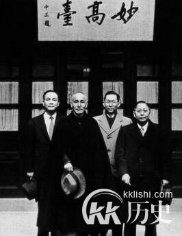 马英九习近平握手一事回顾历史上两岸有过多少秘使