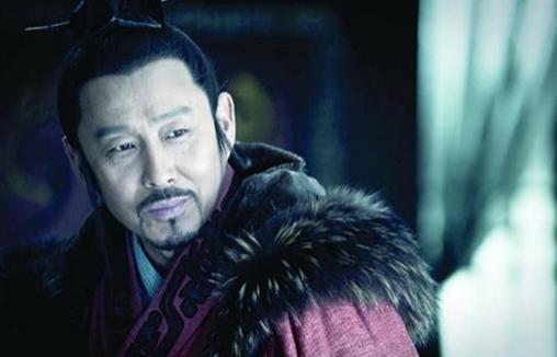 刘邦在秦始皇的政策上小小改动一笔，汉朝就比秦朝长寿30倍多！