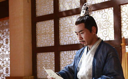 电视剧《花千骨》中世尊大师兄摩严是好人还是坏人