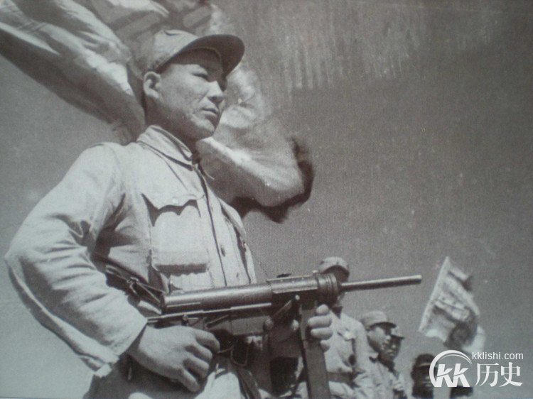 军史为何沉默 是哪支部队攻占了南京总统府