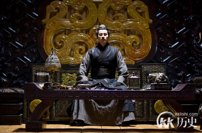 千古之谜:秦始皇私生子为何能登大位?