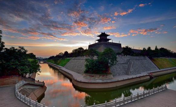 李商隐最悲观的一首诗,其中两句千古流传,你读过吗