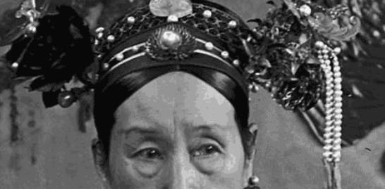 珍妃究竟有多美?竟让慈禧嫉妒她,光绪对她百般宠爱!