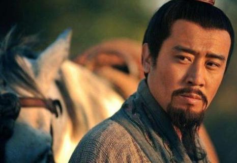 刘备和袁绍为何会联合对付曹操呢 因为有一个共同的敌人