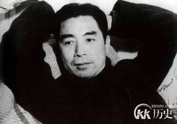 揭秘周恩来九大遗愿 曾经让邓小平忍一忍
