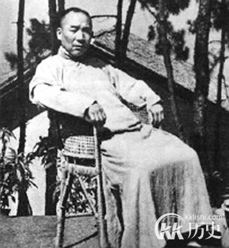 揭秘周恩来九大遗愿 曾经让邓小平忍一忍
