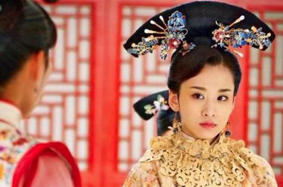 慧妃：不到10岁嫁给康熙，康熙给了她特殊的谥号