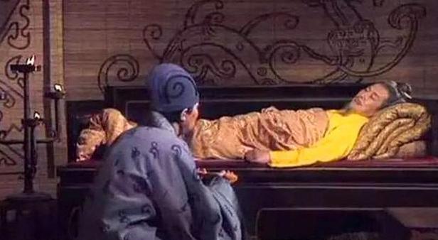 诸葛亮凭什么让刘备对他推心置腹