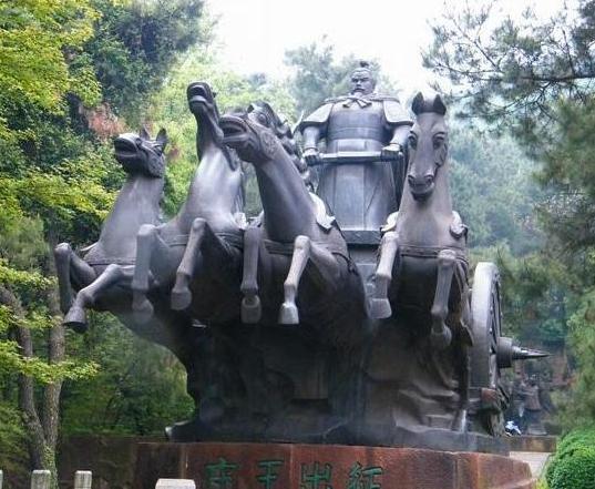 春秋时期楚国有两位霸主,一是楚庄王,另一位是谁?