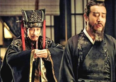 荀彧和荀攸叔侄二人谁更厉害