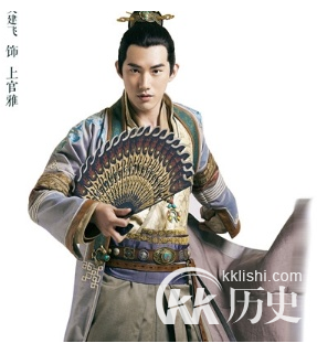 云之凡上官雅喜欢谁 上官雅最后和唐雨柔在一起了吗