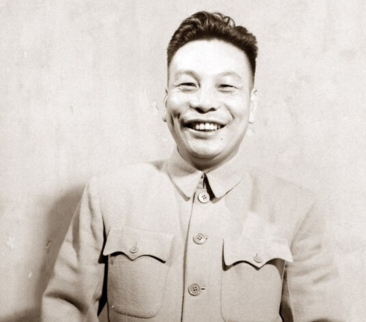 揭秘台湾作家白先勇先生评蒋介石