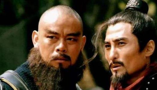 “马上林冲，马下武松”的后面两句是什么
