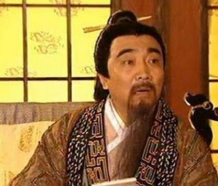 杨素和杨坚都是姓杨的 他们两人到底是什么关系