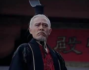 汉朝时期爆发的巫蛊事件对卫氏家族有何影响