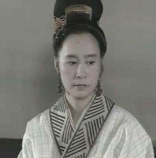 武姜：申国国君之女，郑武公的夫人