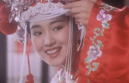 历史上的秋香在当时社会中扮演什么角色