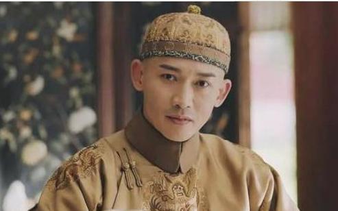 为爱女选女婿，令妃没看上，乾隆却很有眼光