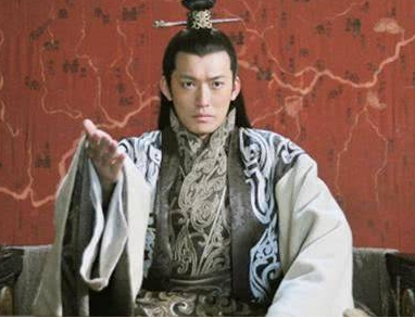 孙权任命了哪些丞相