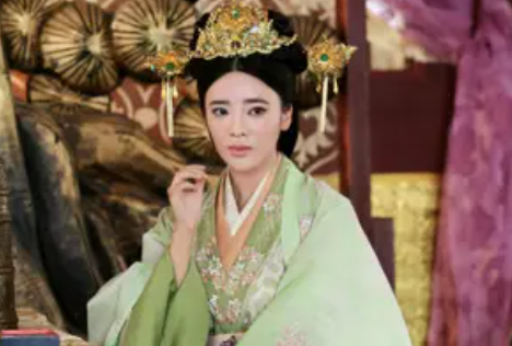 卫子夫是西汉有名的贤后，为何最后却无奈自杀呢