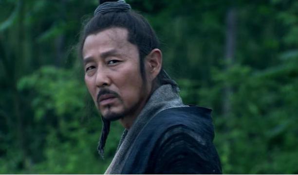 项羽是没落贵族,刘邦平头百姓,两人有什么区别