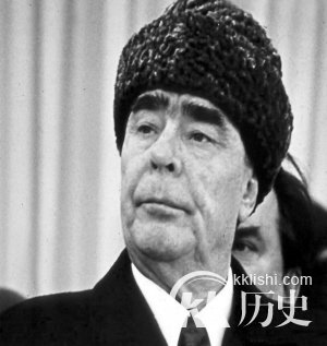 历史揭秘：究竟谁才是苏联的掘墓人？
