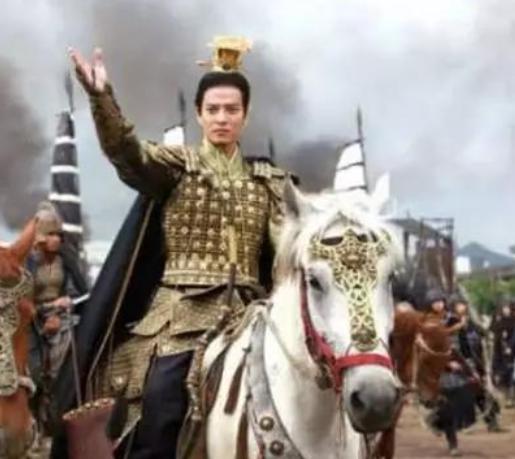 亲爹和岳父都是皇帝,自己当了皇帝却是个昏君