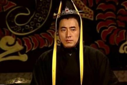 他是齐桓公的专属厨师 为齐桓公能满足吃人肉竟然将儿子给杀了