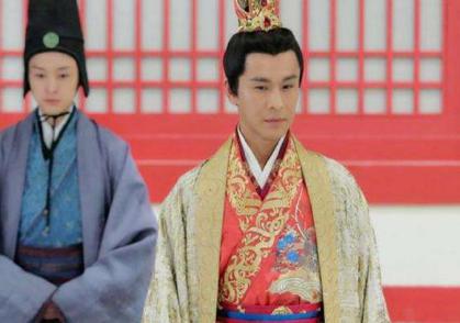 无艳心甘情愿陪伴齐宣王这么久 都为他做过哪些事情呢