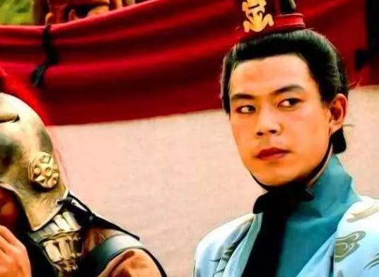 刘备赐死刘封时，表现的还是挺伤心的，不过内心却是暗道：诸葛亮的眼光还是不错的