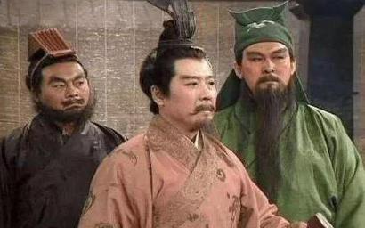 曹操偏爱关羽的事情是虚构的吗 历史上有没有这件事情