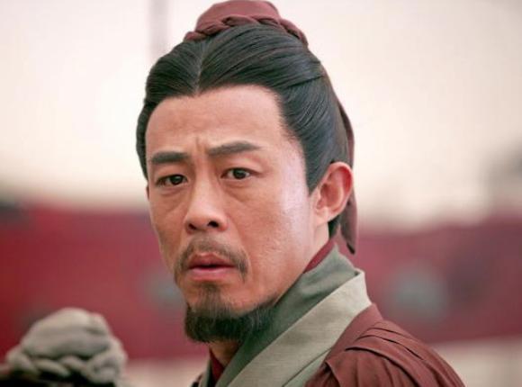 刘备得到南郡，这个人居功至伟，不是诸葛亮