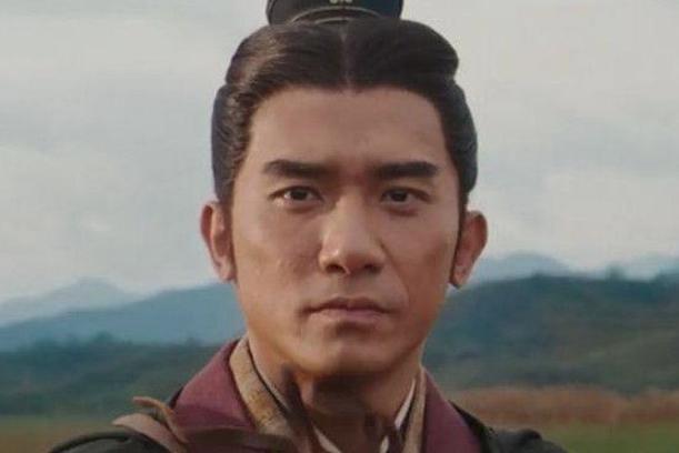 刘备得到南郡，这个人居功至伟，不是诸葛亮