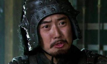 姜维不愧是诸葛亮选定的继承人！诸葛亮去世后的第一次北伐竟然胜利了！