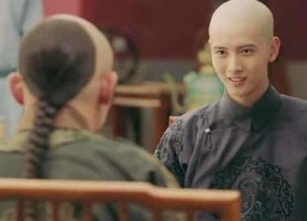 乾隆在明知子嗣不多的情况下还过继儿子 仅仅是政治作秀那么简单吗