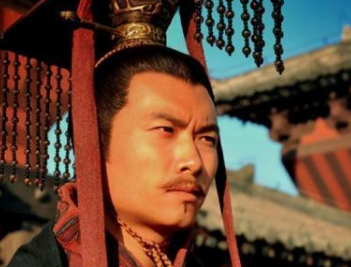 曹丕称帝建立魏国之后选择定都洛阳，是何打算