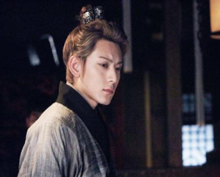 王莽本身真的一点才学都没有吗 为何王朝会被颠覆如此之快呢