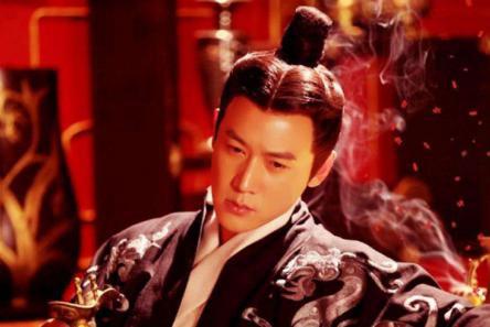 王莽本身真的一点才学都没有吗 为何王朝会被颠覆如此之快呢