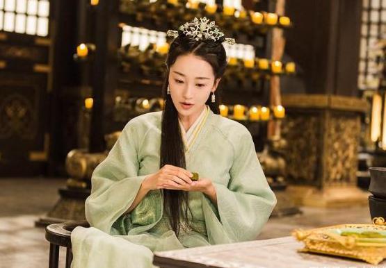 霍禹造反时，上官太后在干什么