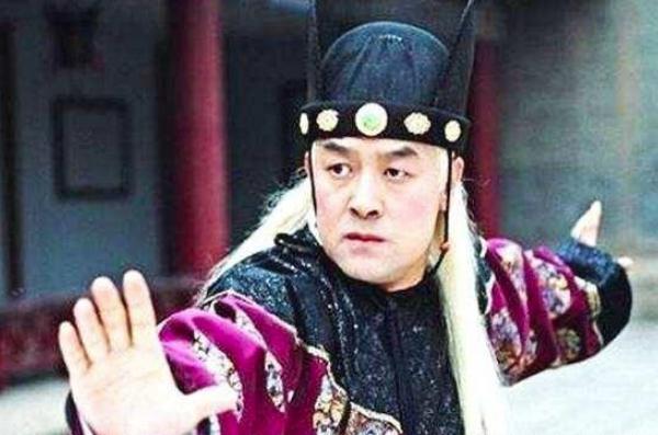 从太监逆袭成皇帝