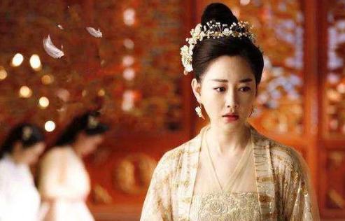 历史上最会玩的皇帝：杀了弟弟，强占弟媳，生下儿子又过继给弟弟 ！