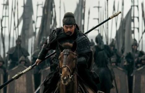 关羽曾提拔过一小兵，去世后此人替关羽守护蜀国