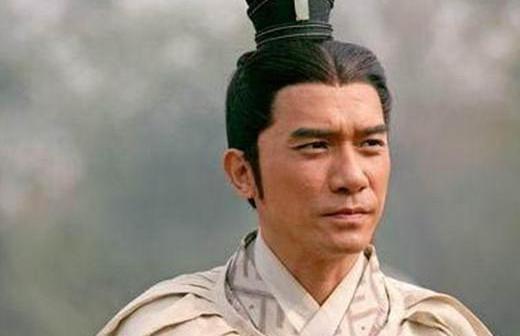 曹仁：战力堪比张辽郝昭，难怪后来关羽无可奈何