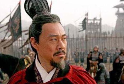 曹仁：战力堪比张辽郝昭，难怪后来关羽无可奈何