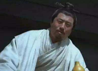 帮助曹操打败了袁绍的许攸，为何会被处死