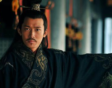 孙权那么信任陆逊，为何还要多次羞辱他