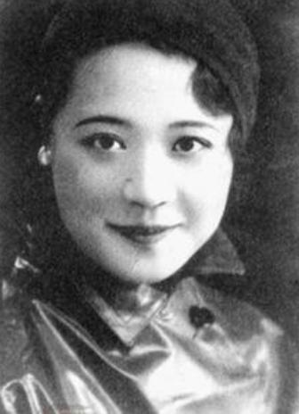 近代最优秀的女漫画家:梁白波的生平简介