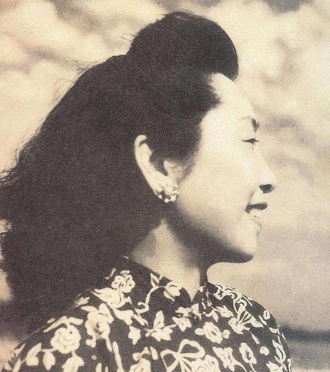 近代最优秀的女漫画家:梁白波的生平简介