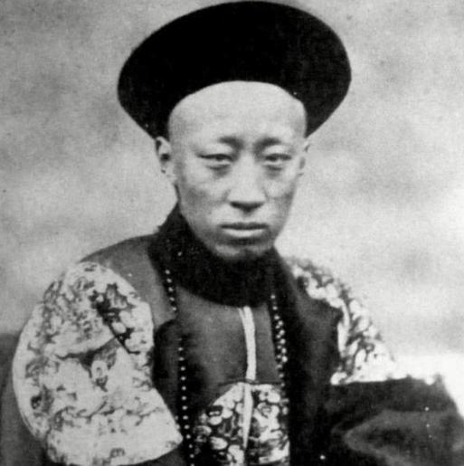 清朝最惨皇长子奕纬，不爱读书就被踢死