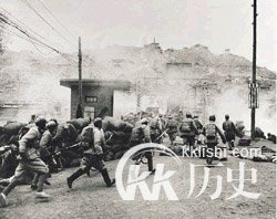 解放军五大野战军里面编制最庞大的是几野
